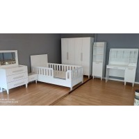 Kelebek modeli  genç bebek çocuk odası
