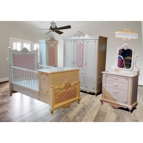 Saraylı Carved Full Quilted Baby Room